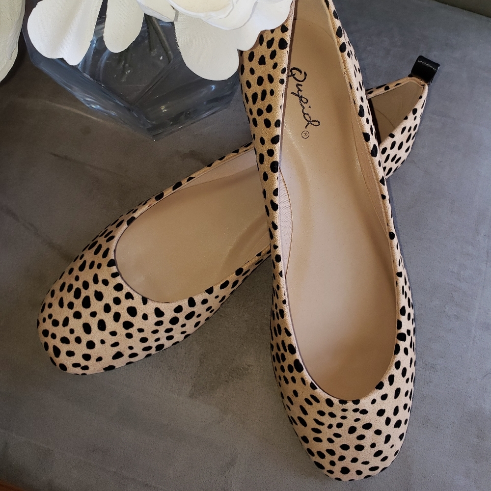 Leopard flats
